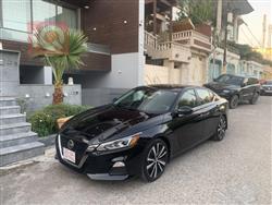 نيسان ألتيما